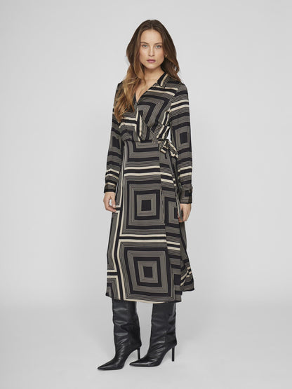 Vestido midi envolvente