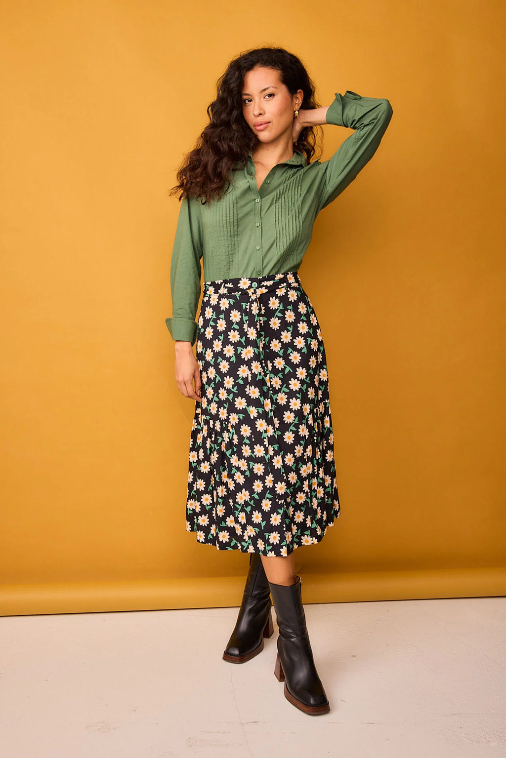 FALDA PIÑA MARGARITAS