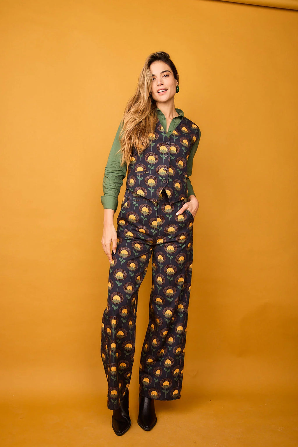 CHALECO FLORA AMARILLO